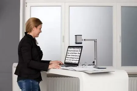 Использование видеоувеличителя Optelec ClearNote