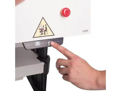 1019599 Тренажер для принятия естественных родов SIMone™