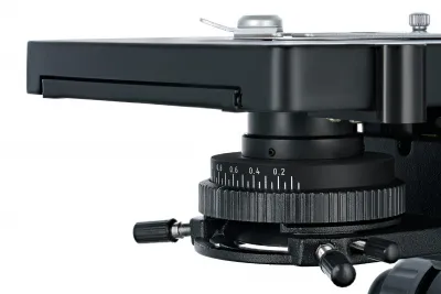 250_Levenhuk MED 40T 11