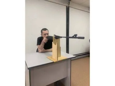 f400-37 Упор для стрельбы сидя