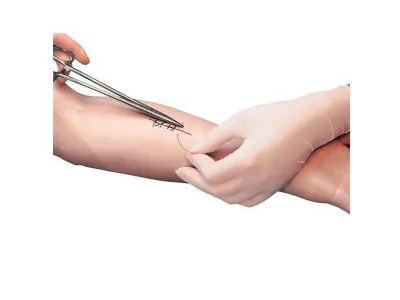 1005585 Тренажер для упражнений накладывания швов, рука