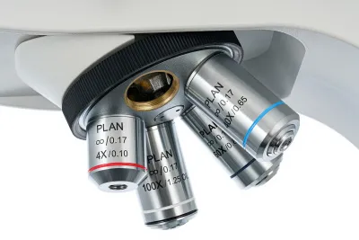 250_Levenhuk MED 40T 9