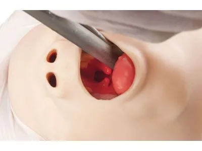 1021892 Тренажер AirSim Pierre Robin X для практики действий на дыхательных путях 6-месячного ребенка