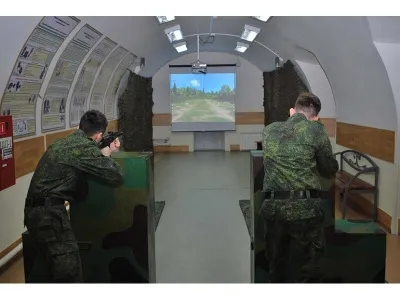 f400-01 Лазерный тир РУБИНТИР® Кадет, по экрану, 2 стрелка