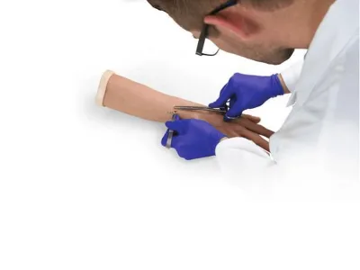 1020904 Рука для наложения швов