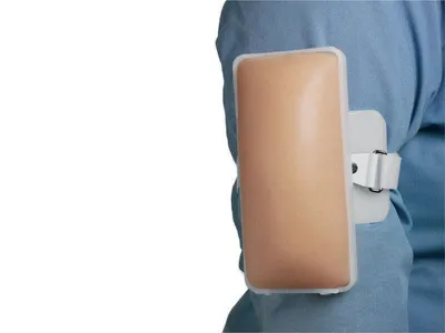 1018196 Интерактивный тренажёр наложения швов, белая кожа