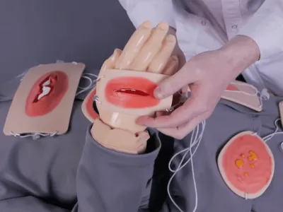 Робот-тренажер «Антон-1.01» с планшетом на базе Android_2