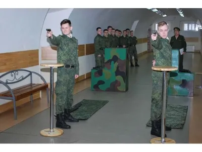 f400-02 Лазерный тир РУБИНТИР® Кадет, по экрану, 4 стрелка, моноблок