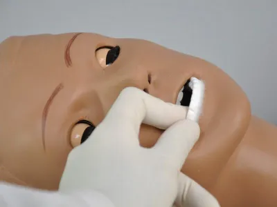 Манекен мужчины для практики основных процедур по уходу за больными_2