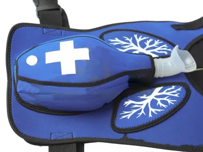 P008/D СПАСАТЕЛЬ ГЕЙМЛИХ ДЕТСКИЙ Жилет-симулянтор для отработки приема Геймлиха